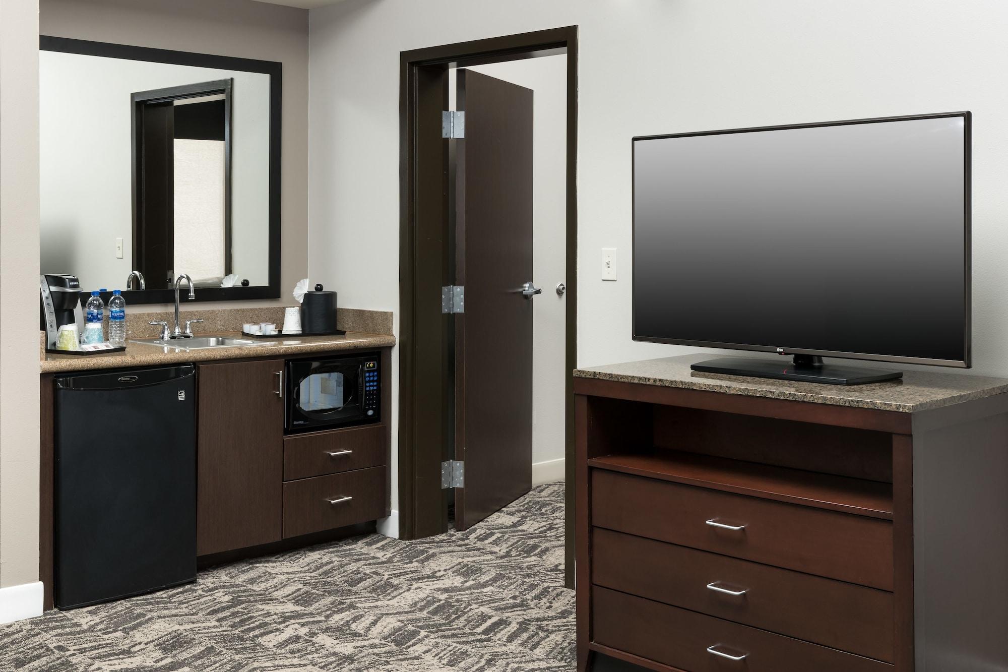 Hilton Garden Dfw North Hotel
